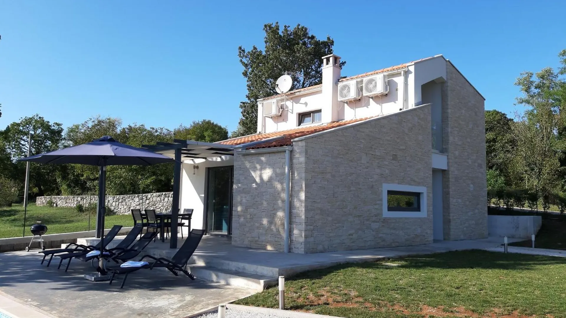 Villa Histria Hedonica In Zabrezani - Haus Fuer 4 Personen Pazin