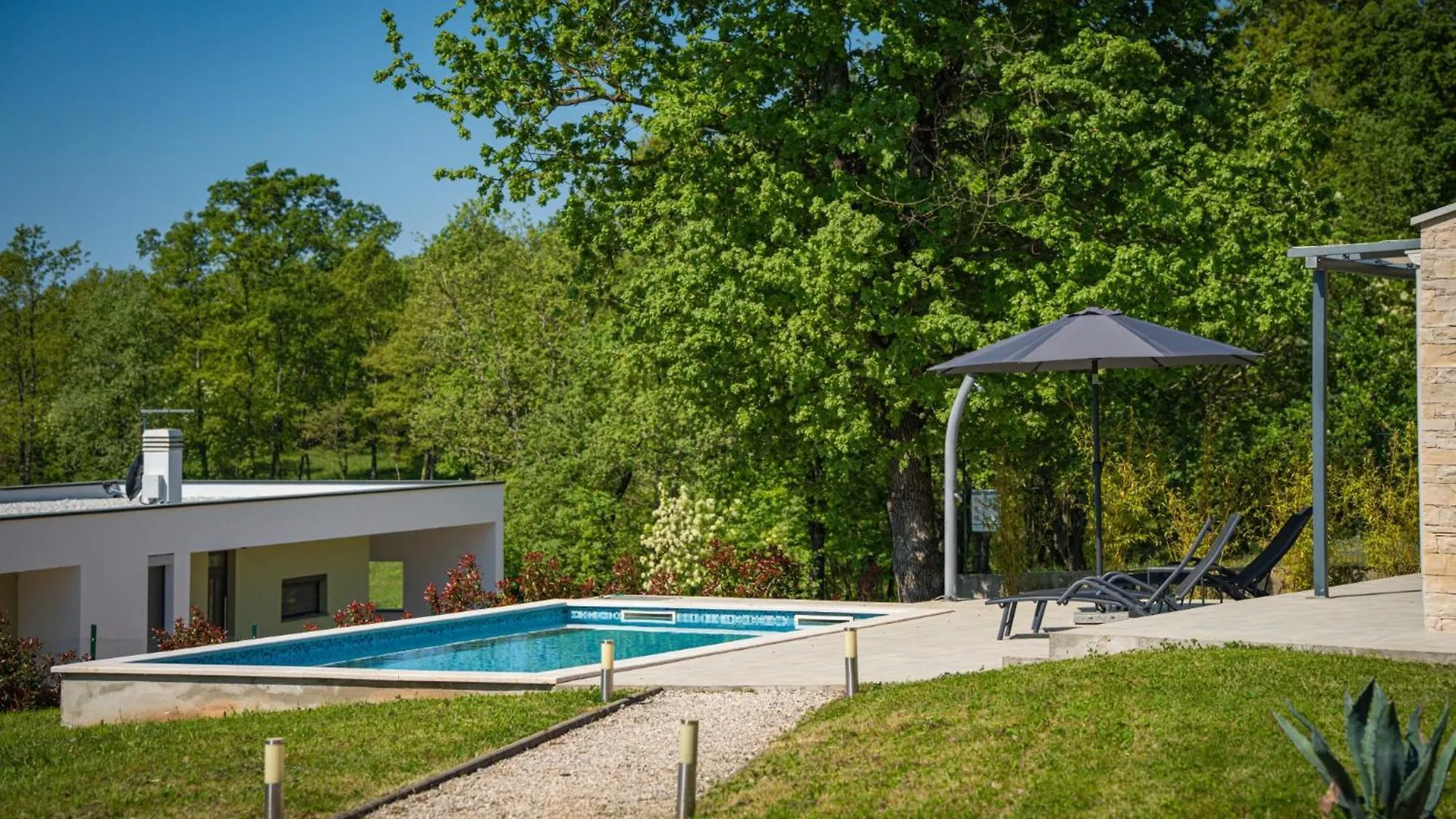 Villa Histria Hedonica In Zabrezani - Haus Fuer 4 Personen Pazin